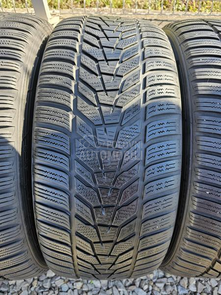Hankook 245/45 R19 Zimska