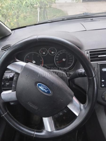 Ford C-Max 20