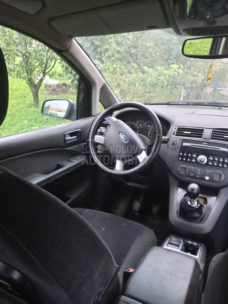 Ford C-Max 20