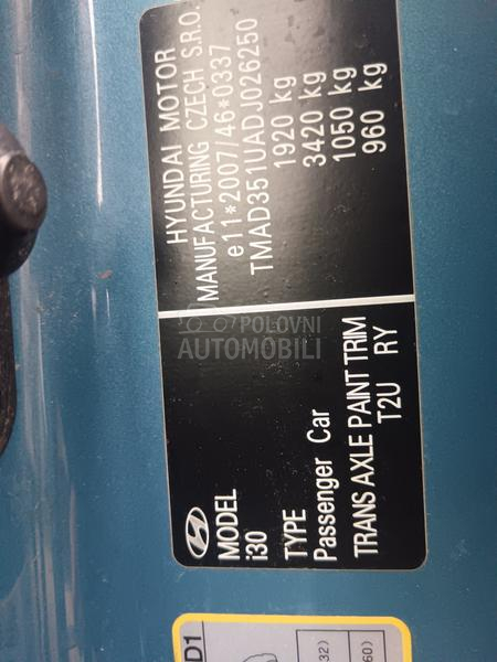 Hyundai i30 1.6D Pano Toop