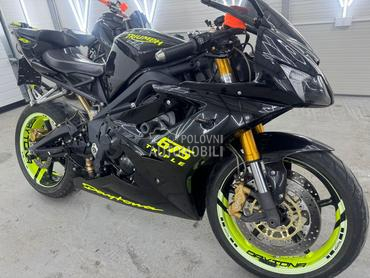 Triumph Daytona 675