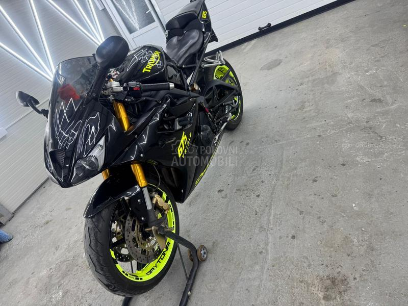 Triumph Daytona 675