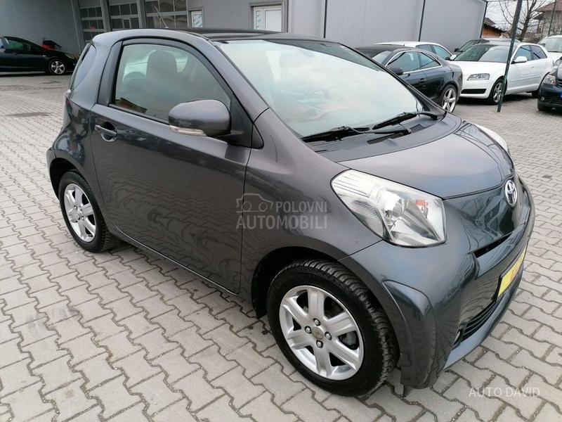 Toyota iQ 1.0B SVAJCARSKA