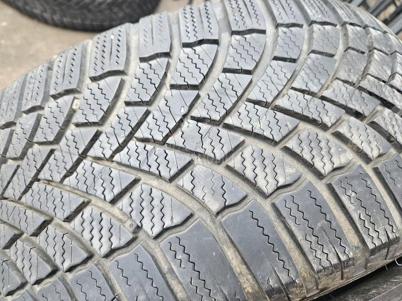 Bridgestone 235/55 R18 Sve sezone