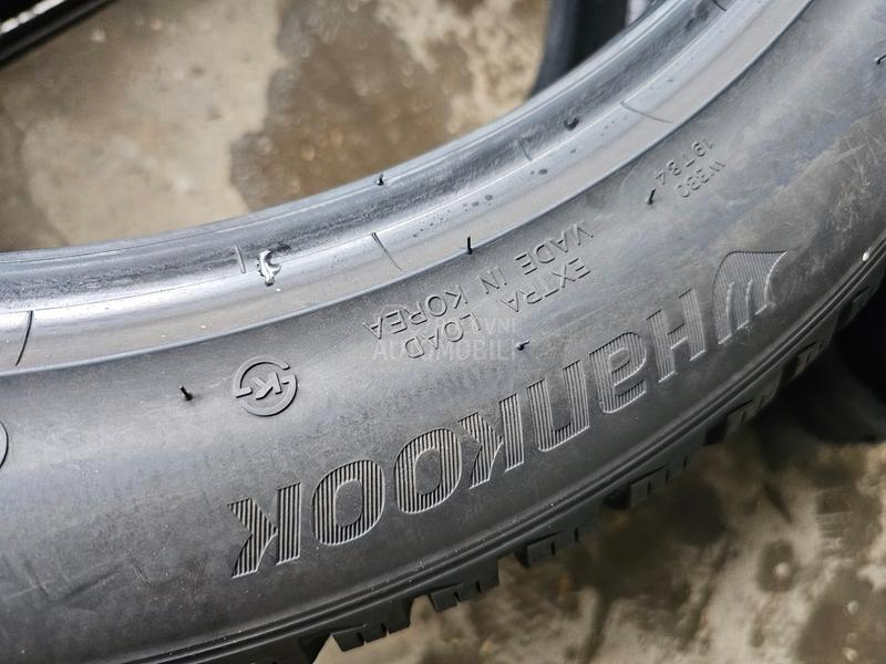 Hankook 285/40 R19 Zimska