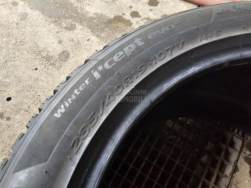 Hankook 285/40 R19 Zimska