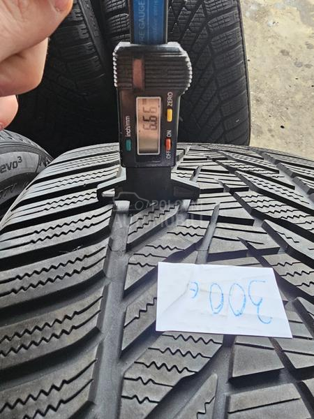 Hankook 285/40 R19 Zimska