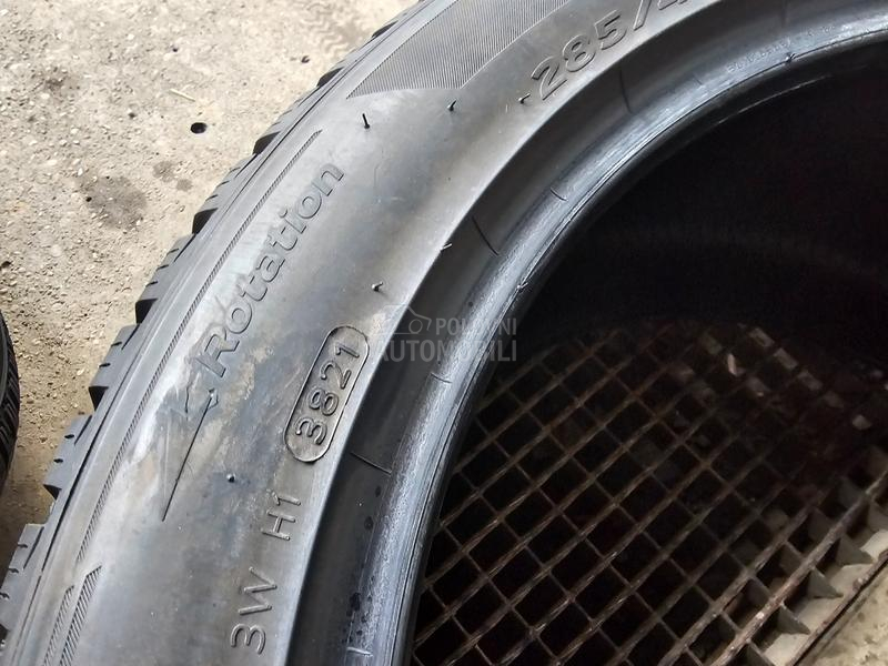 Hankook 285/40 R19 Zimska