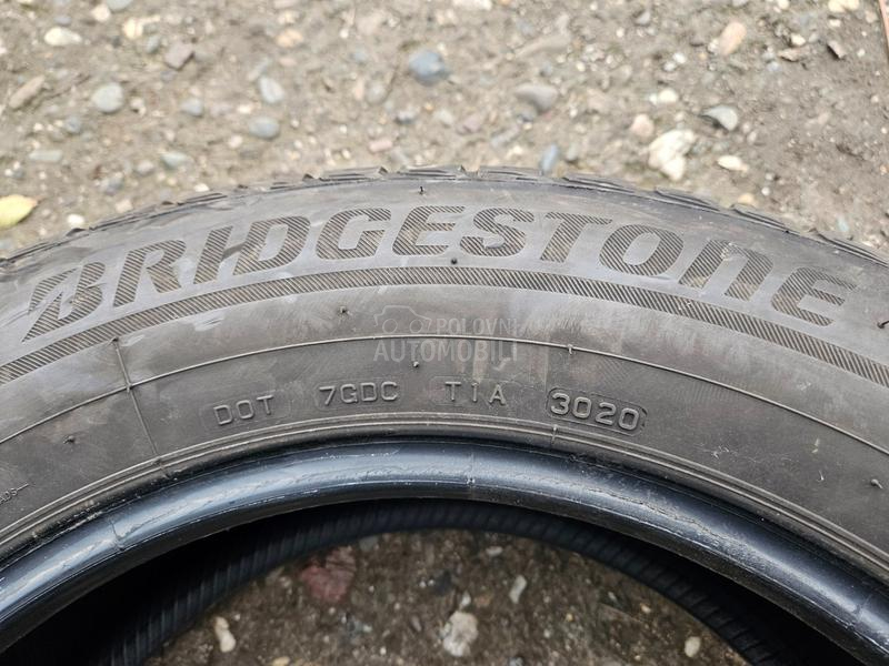 Bridgestone 235/60 R18 Sve sezone