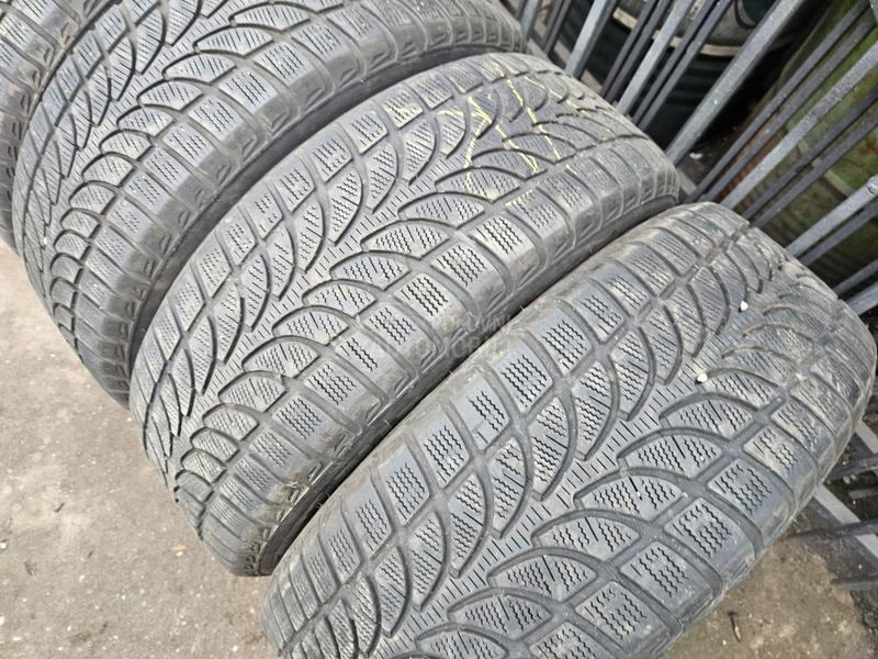 Bridgestone 235/60 R18 Sve sezone