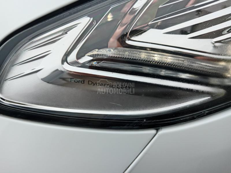 Ford Mondeo Titanium