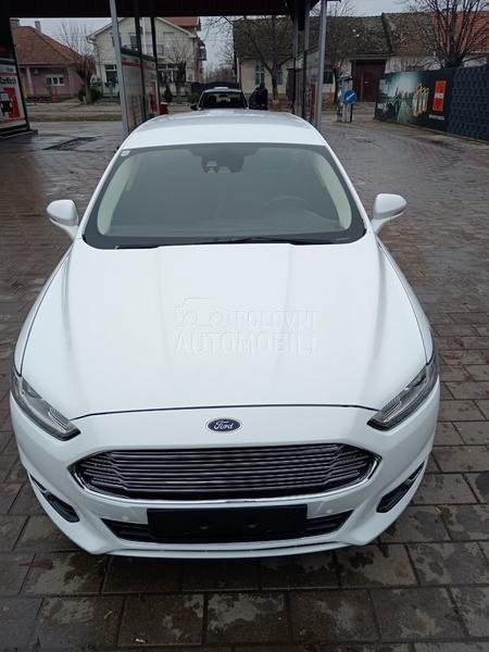 Ford Mondeo Titanium