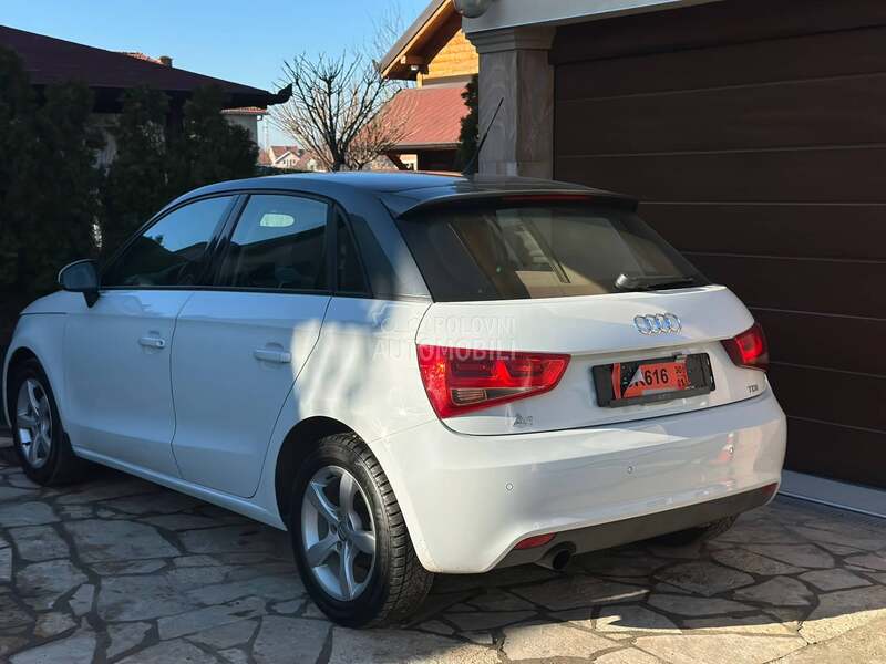 Audi A1 1.6TDI/sportback/Xen