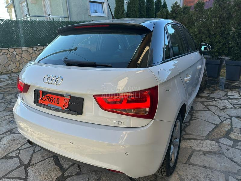 Audi A1 1.6TDI/sportback/Xen