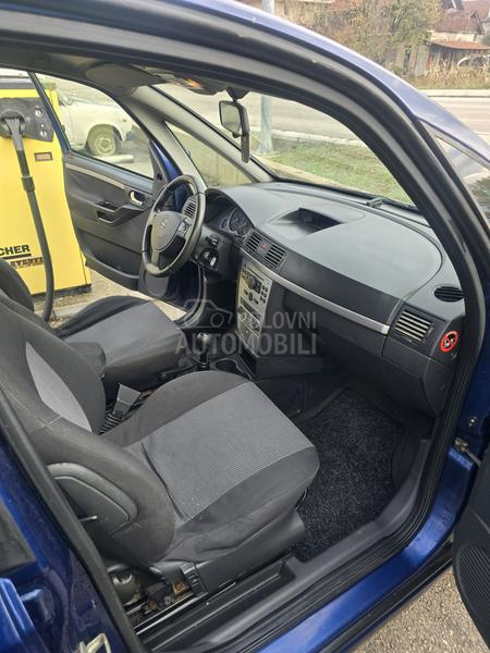 Opel Meriva 1.6