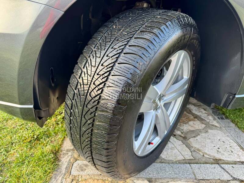 Audi Q5 2.0TDI S-LINE 4x4