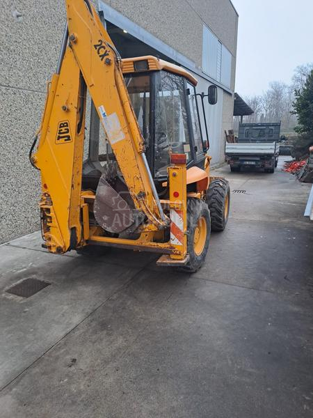 JCB 2 CX