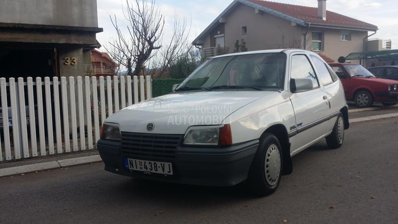 Opel Kadett 1.4s
