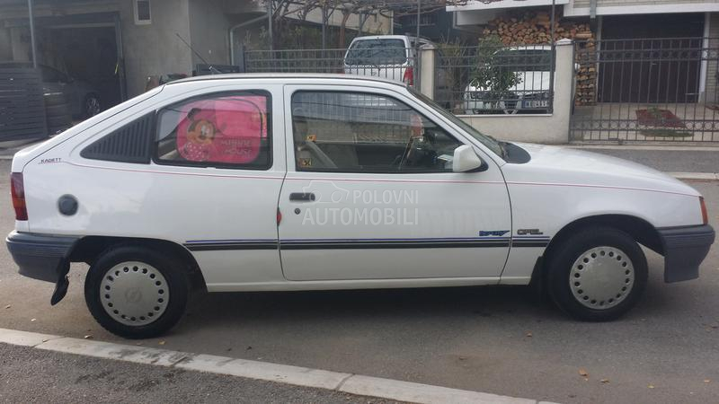 Opel Kadett 1.4s