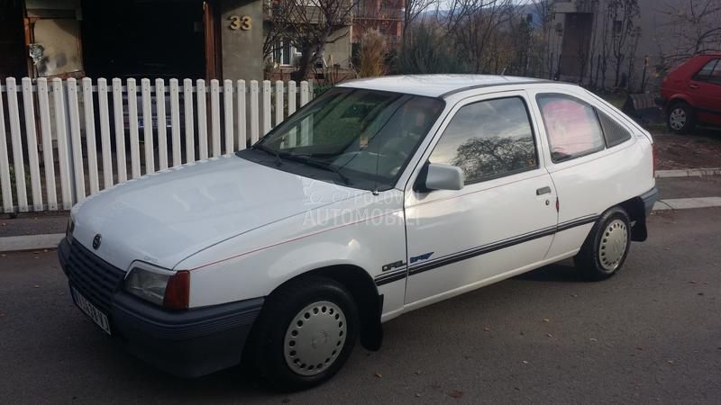 Opel Kadett 1.4s