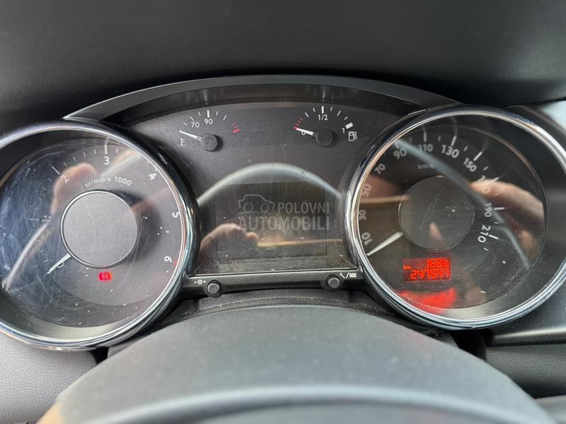 Peugeot 3008 1.6 HDI