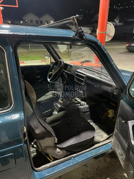 Lada Niva 