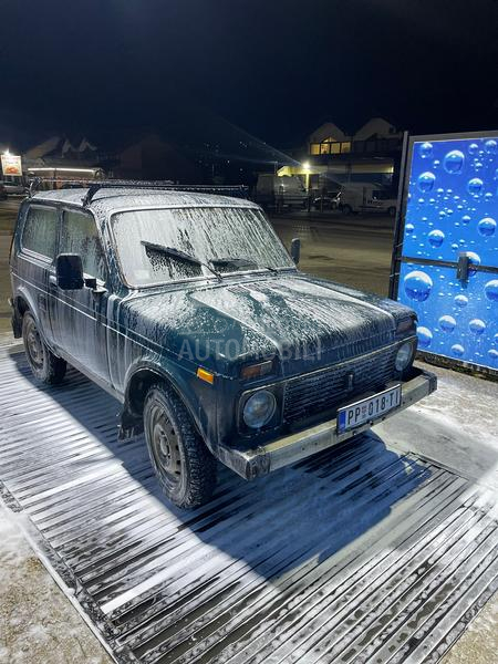 Lada Niva 