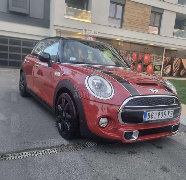 MINI Cooper S 2.0 TwinPower Turbo