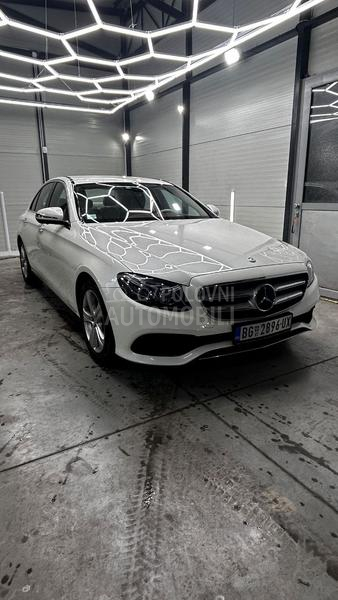 Mercedes Benz E 220 DESIGNO
