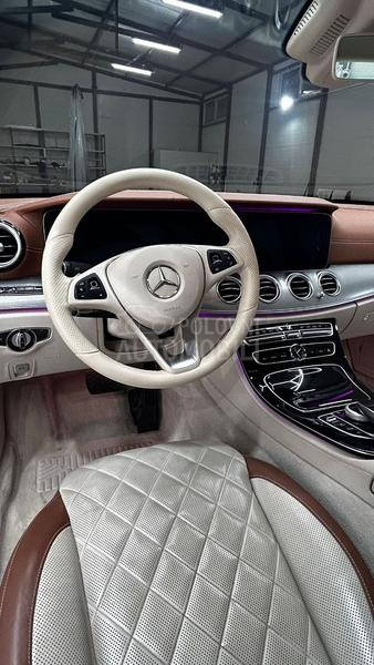 Mercedes Benz E 220 DESIGNO