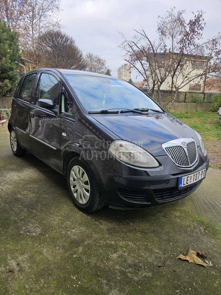 Lancia Musa 1.3 Multijet