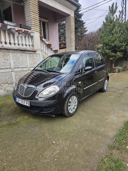 Lancia Musa 1.3 Multijet