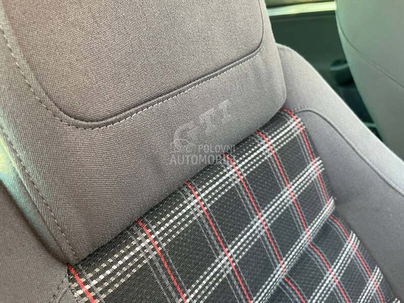 Volkswagen Golf 5 GTI