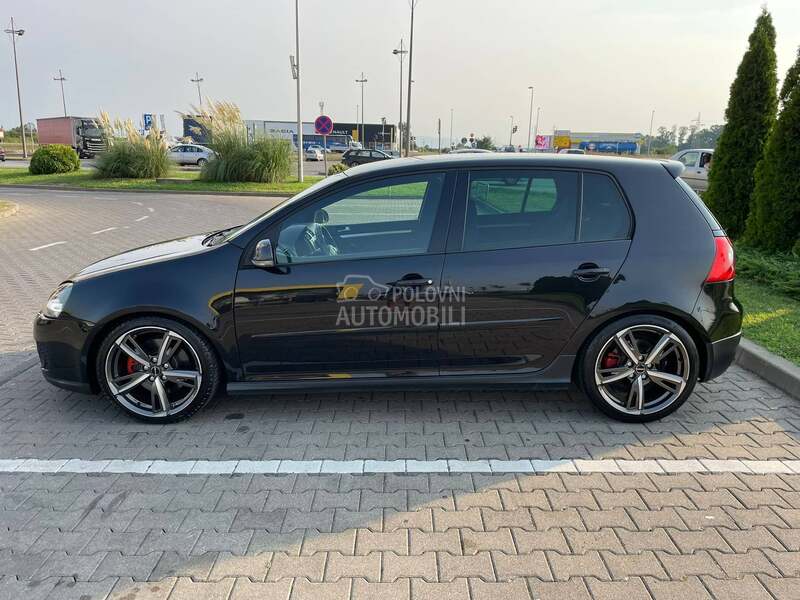 Volkswagen Golf 5 GTI