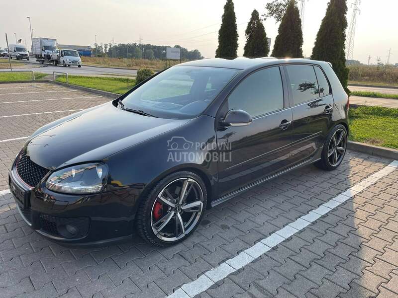 Volkswagen Golf 5 GTI