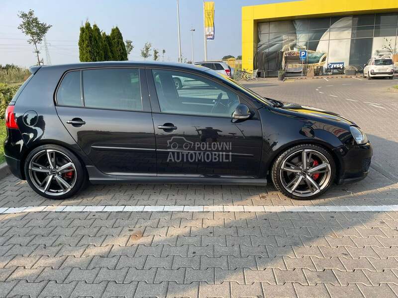 Volkswagen Golf 5 GTI