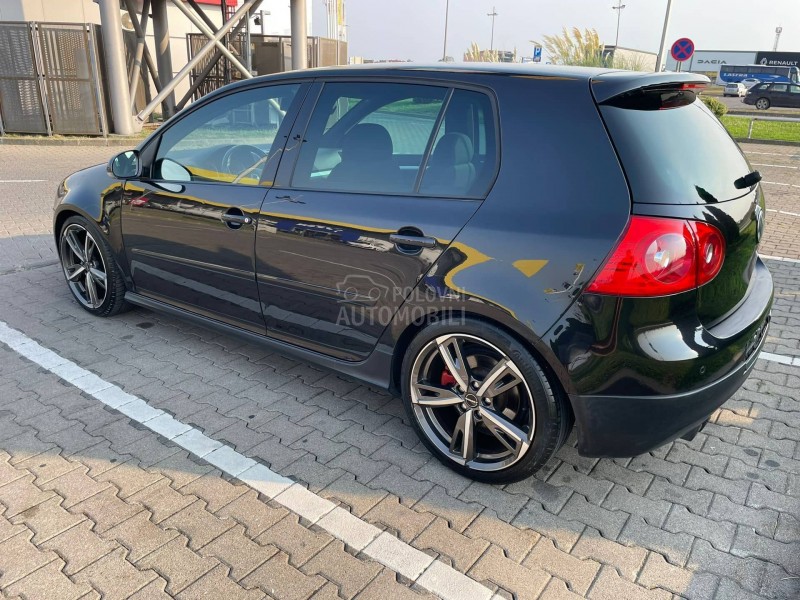 Volkswagen Golf 5 GTI