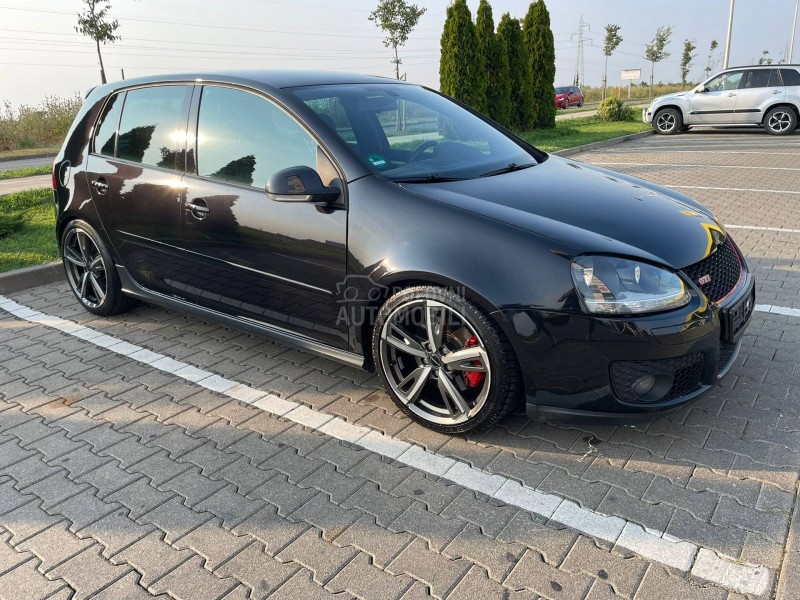 Volkswagen Golf 5 GTI