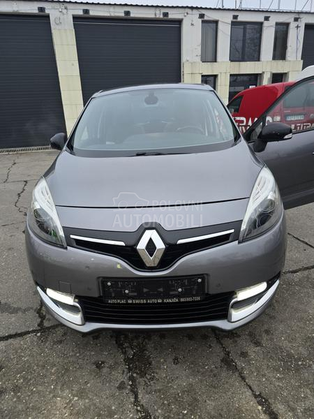 Renault Scenic Bose edition