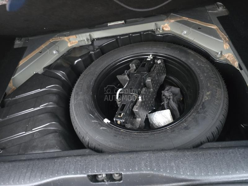 Renault Scenic Bose edition