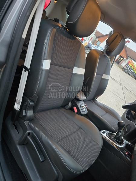 Renault Scenic Bose edition