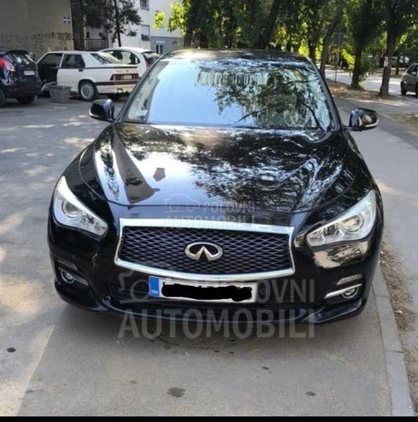 Infiniti Q50 