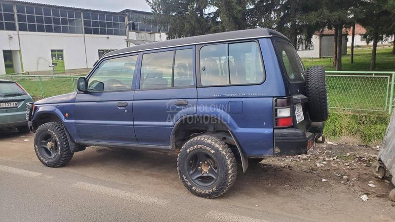 Mitsubishi Pajero 
