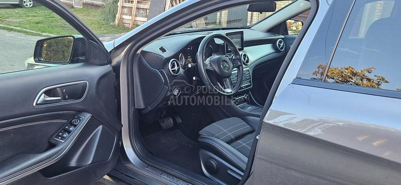 Mercedes Benz GLA 200 GLA200 4matic