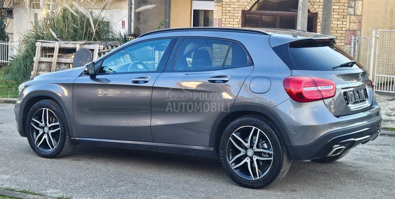 Mercedes Benz GLA 200 GLA200 4matic