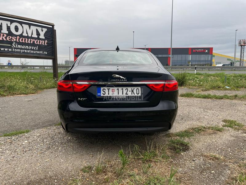 Jaguar XF 2.0d