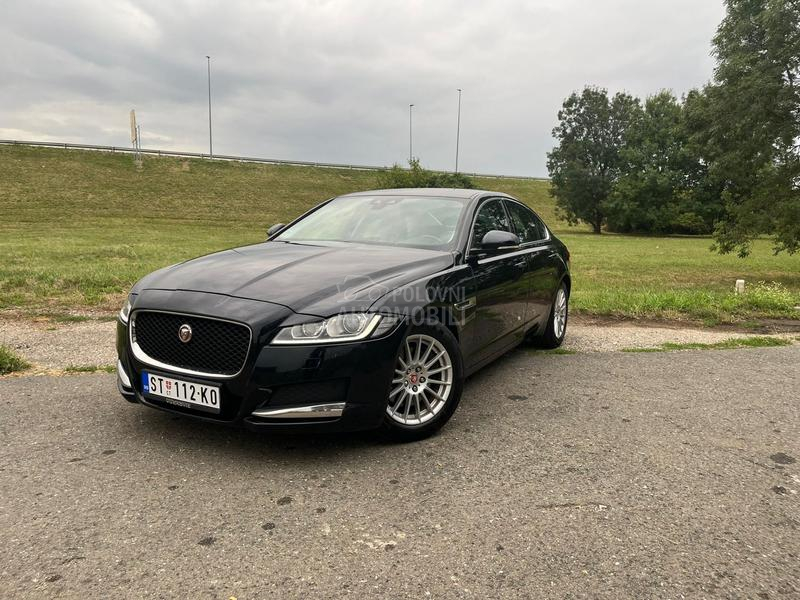Jaguar XF 2.0d