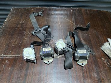 pojasevi e84 za BMW X1 od 2009. do 2015. god.