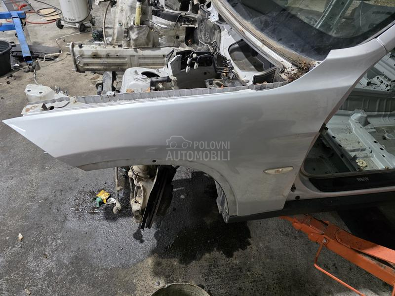 krilo levo/desno e84