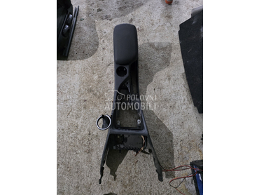 naslon za ruku e84 za BMW X1 od 2009. do 2015. god.